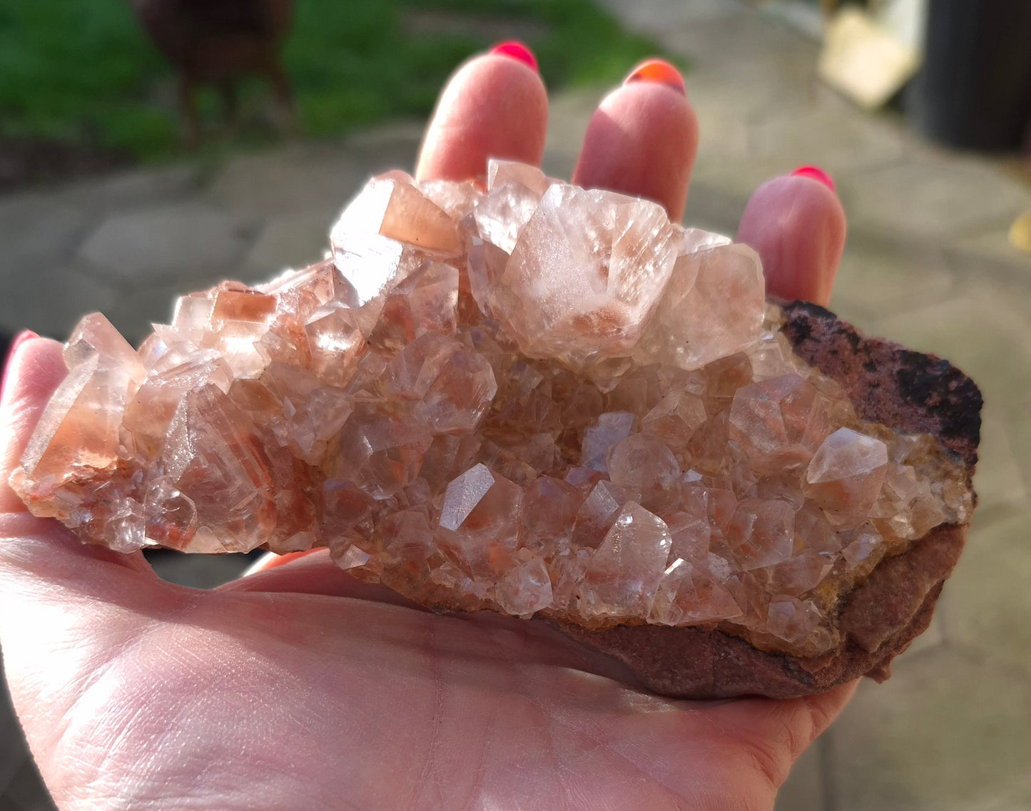 Red shadow quartz