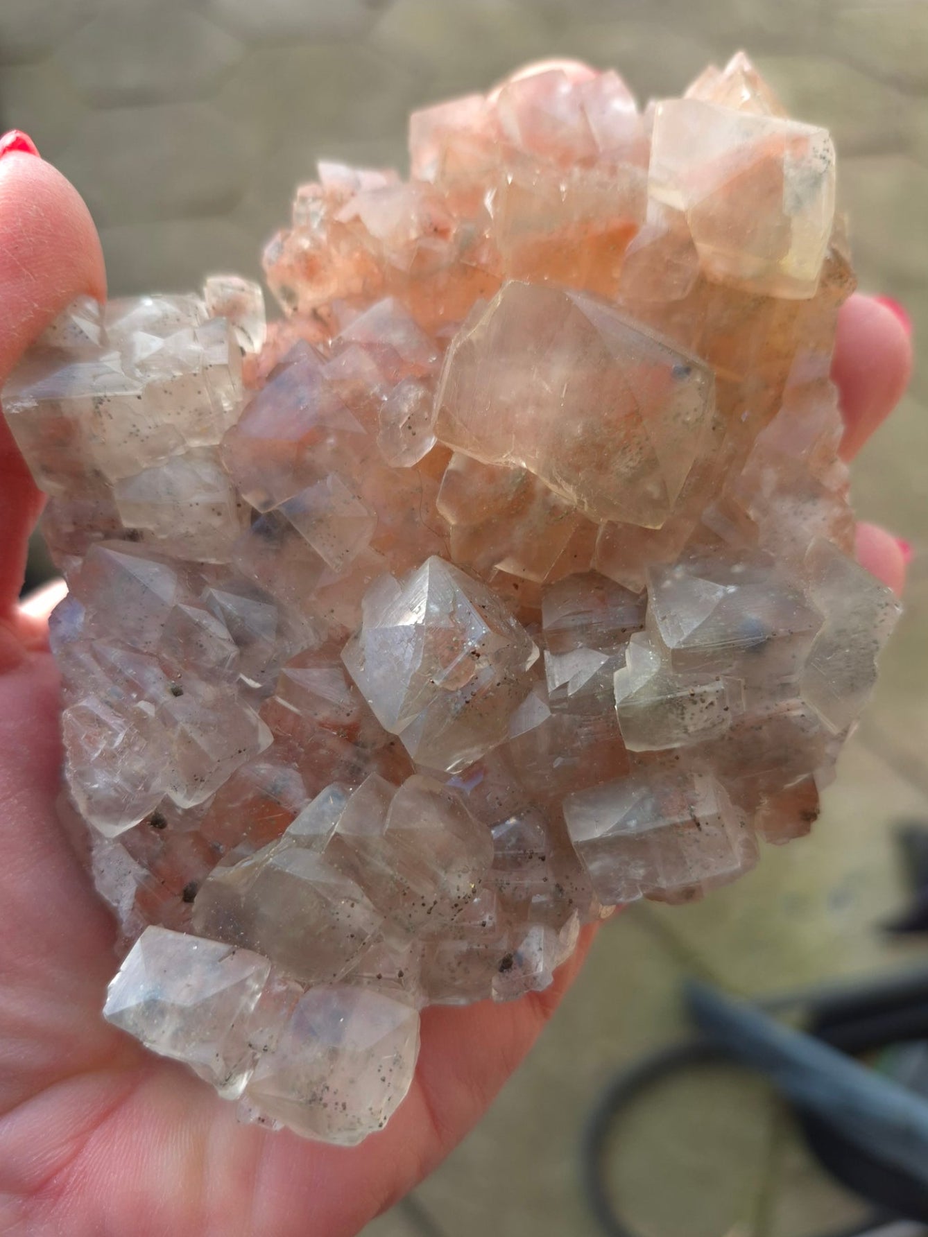 Red calcite with pyrite