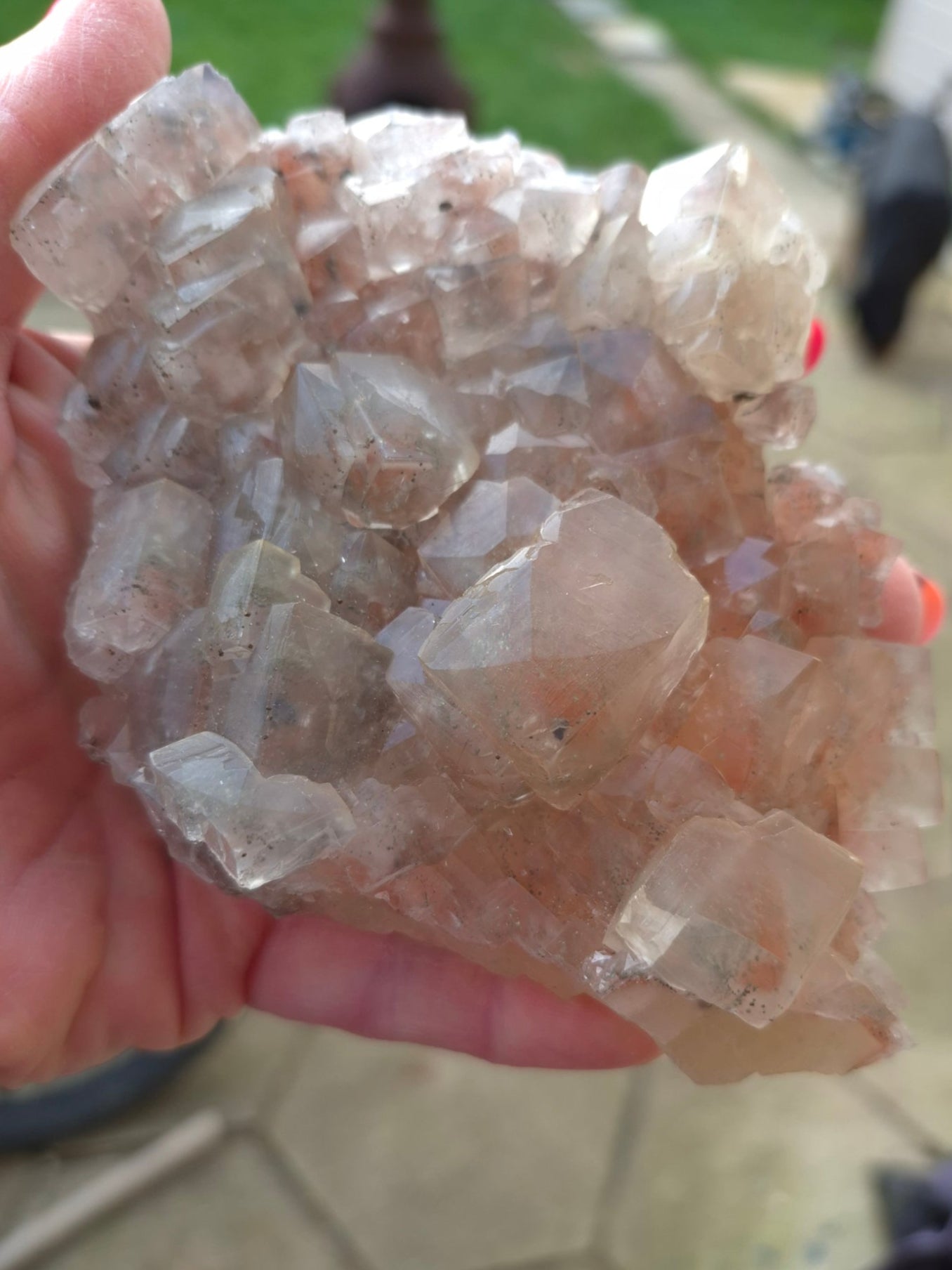 Red calcite with pyrite