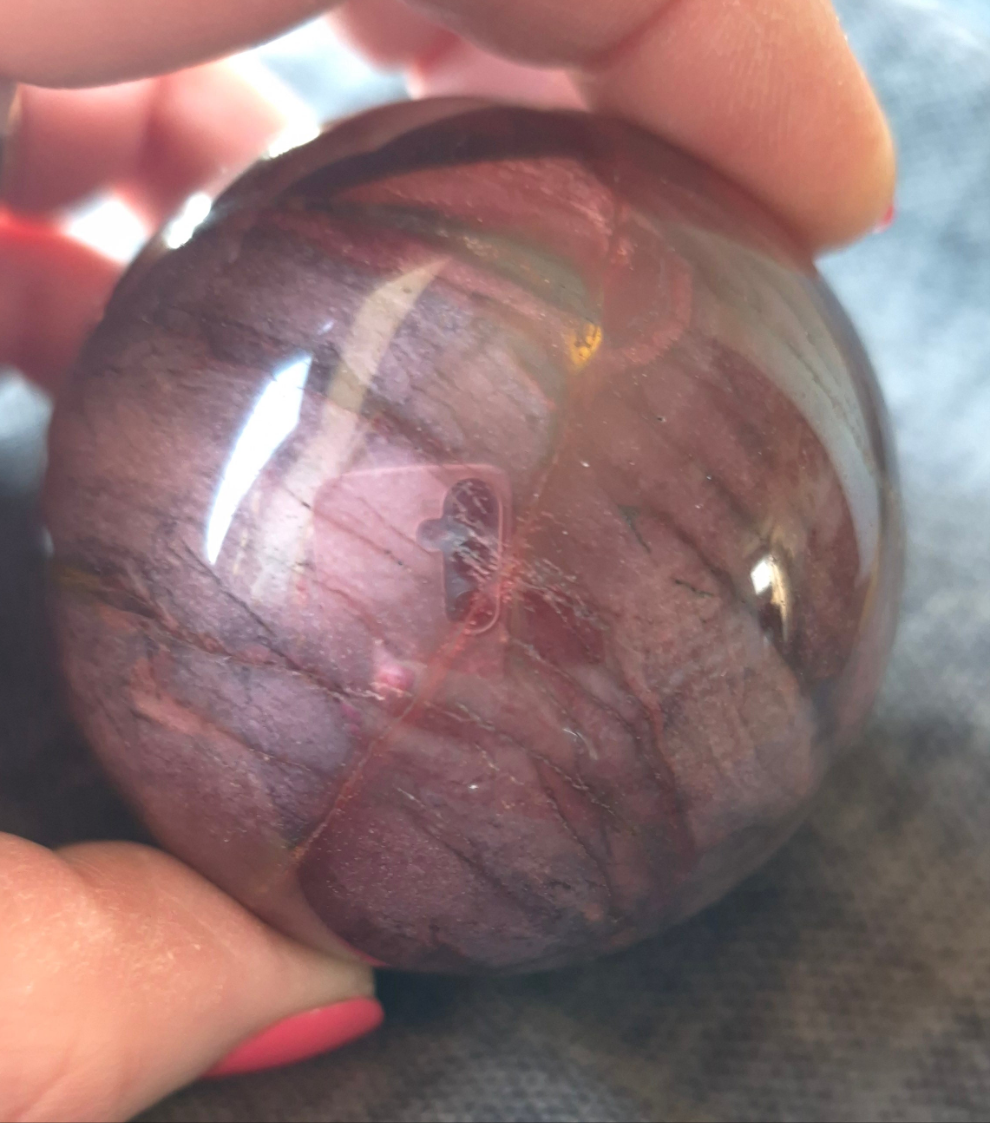 Mokaite sphere